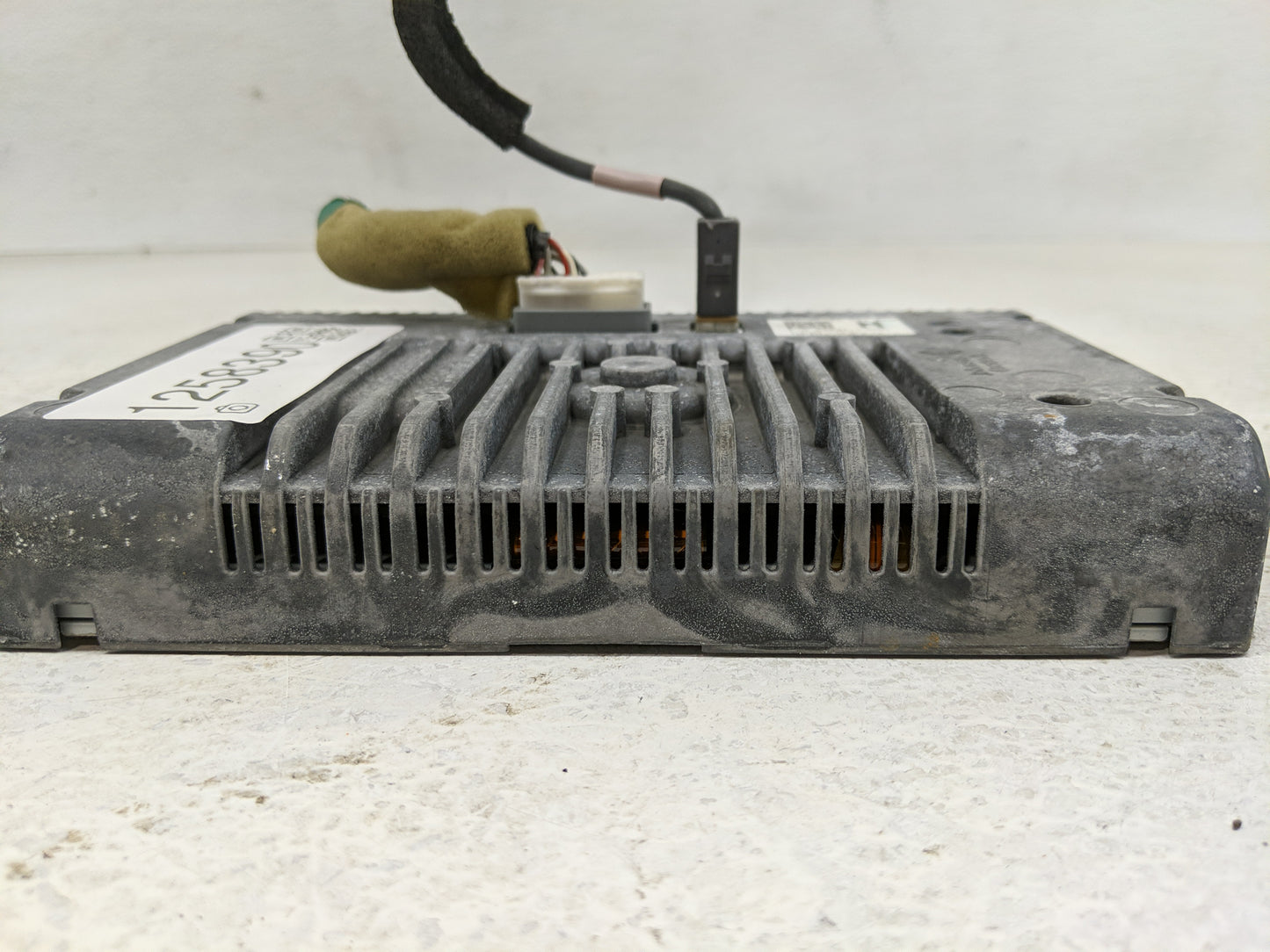 2014-2017 Infiniti Qx80 Information Display Screen - Oemusedautoparts1.com
