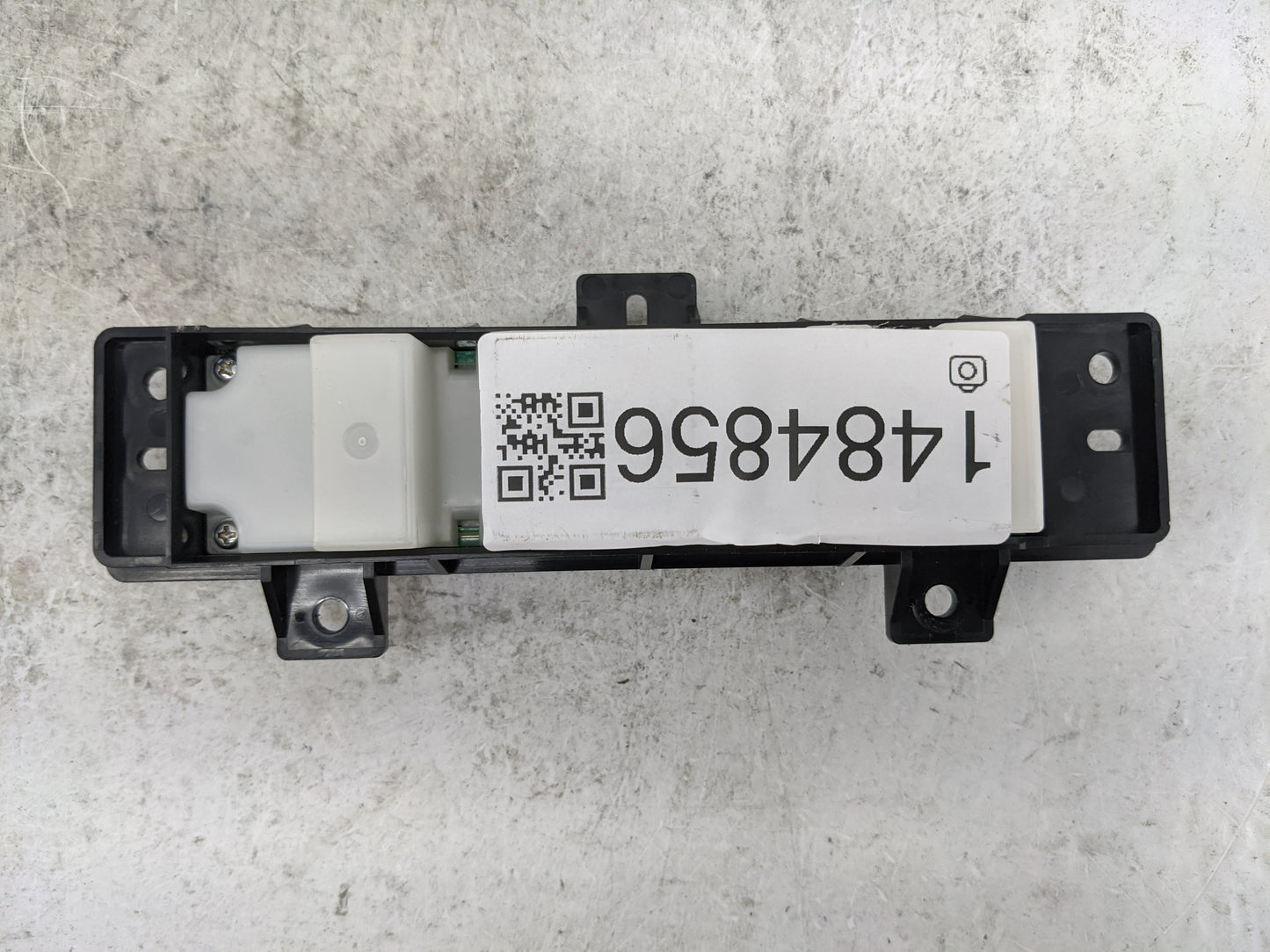 2014-2019 Infiniti Qx80 Climate Control Module Temperature AC/Heater Replacement Fits OEM Used Auto Parts - Oemusedautoparts