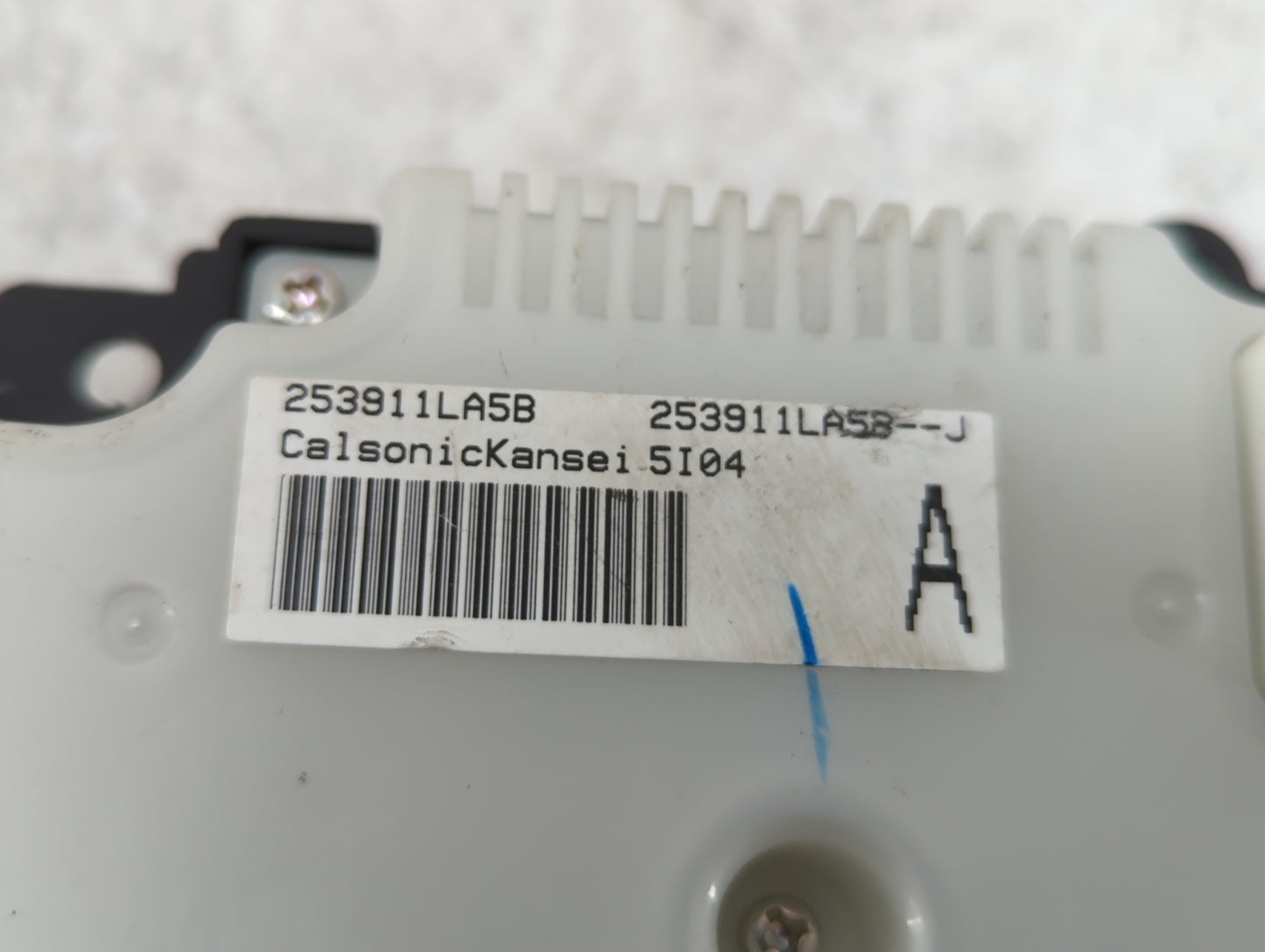 Infiniti Qx80 Radio Control Panel - Oemusedautoparts1.com