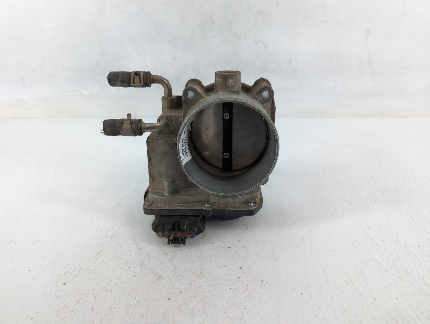 2016 Infiniti Qx80 Throttle Body P/N:1LA76-01 E Fits OEM Used Auto Parts - Oemusedautoparts1.com