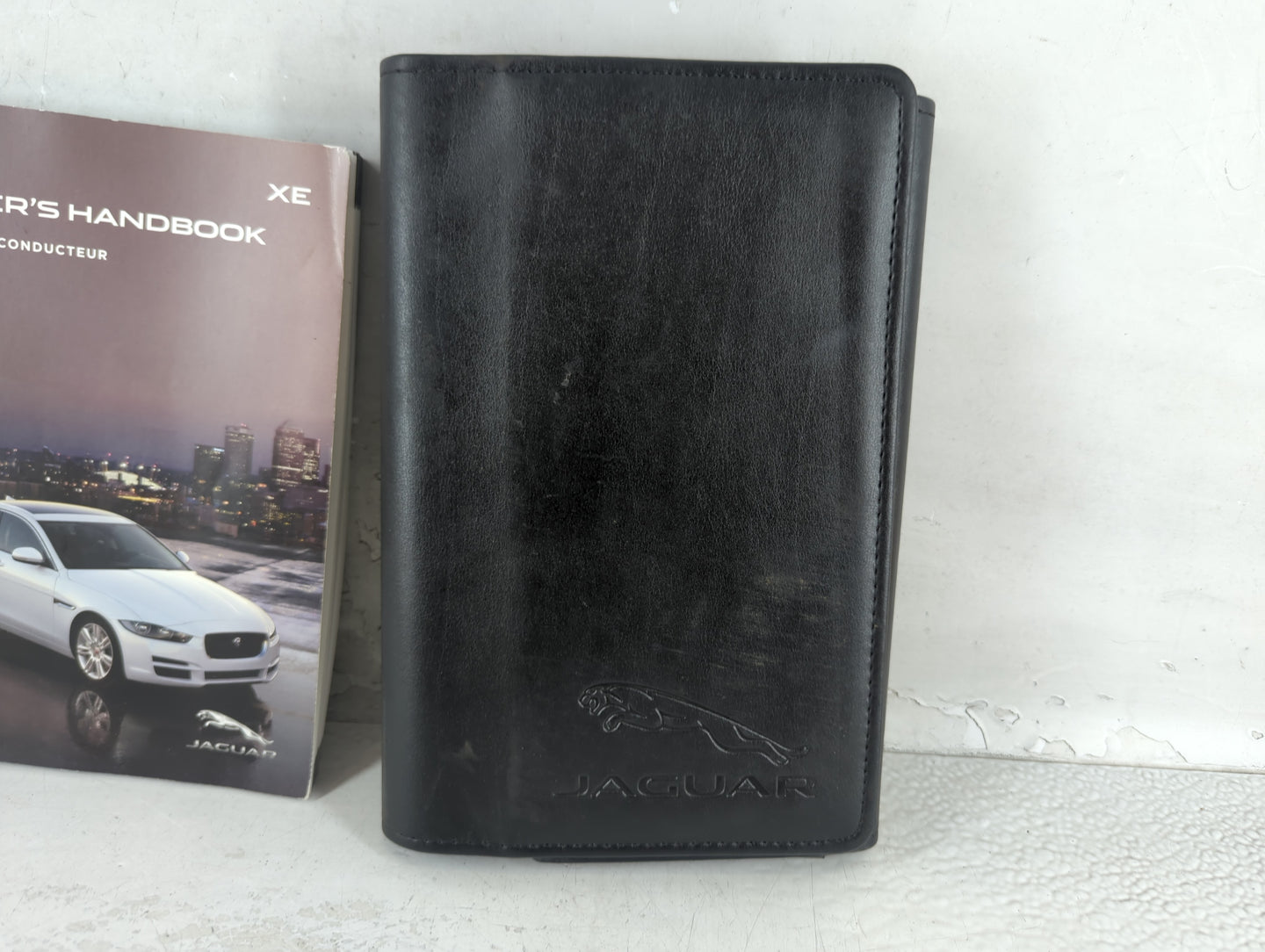 2016 Jaguar Xe Owners Manual Book Guide OEM Used Auto Parts - Oemusedautoparts1.com