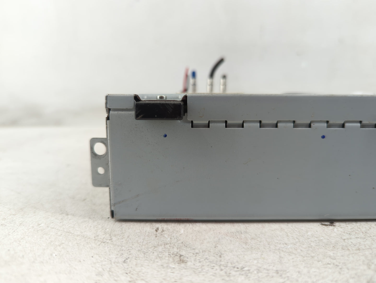 2016-2017 Jaguar Xf Radio AM FM Cd Player Receiver Replacement Fits Fits 2016 2017 2018 2019 OEM Used Auto Parts - Oemusedau