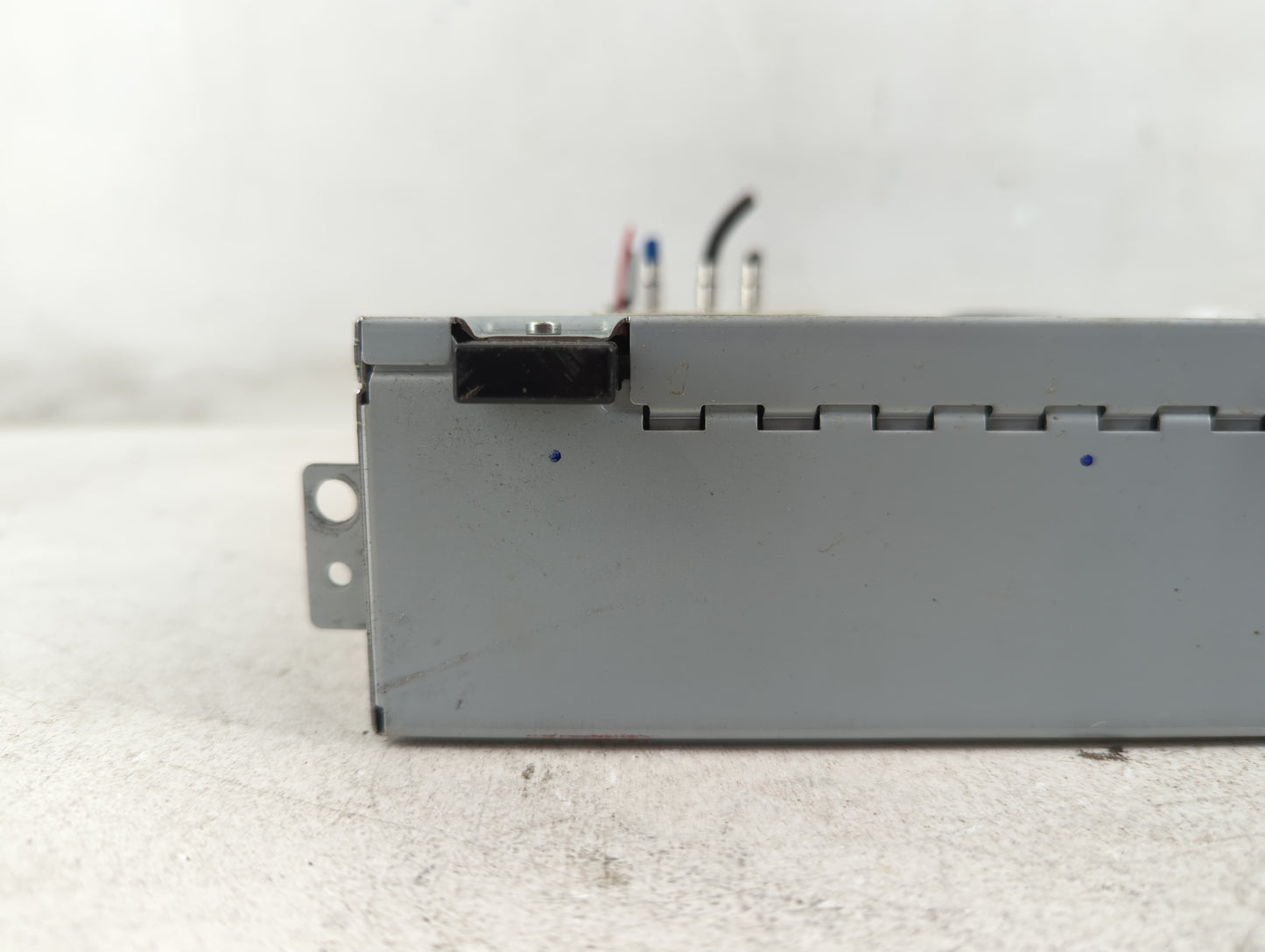 2016-2017 Jaguar Xf Radio AM FM Cd Player Receiver Replacement Fits Fits 2016 2017 2018 2019 OEM Used Auto Parts - Oemusedau