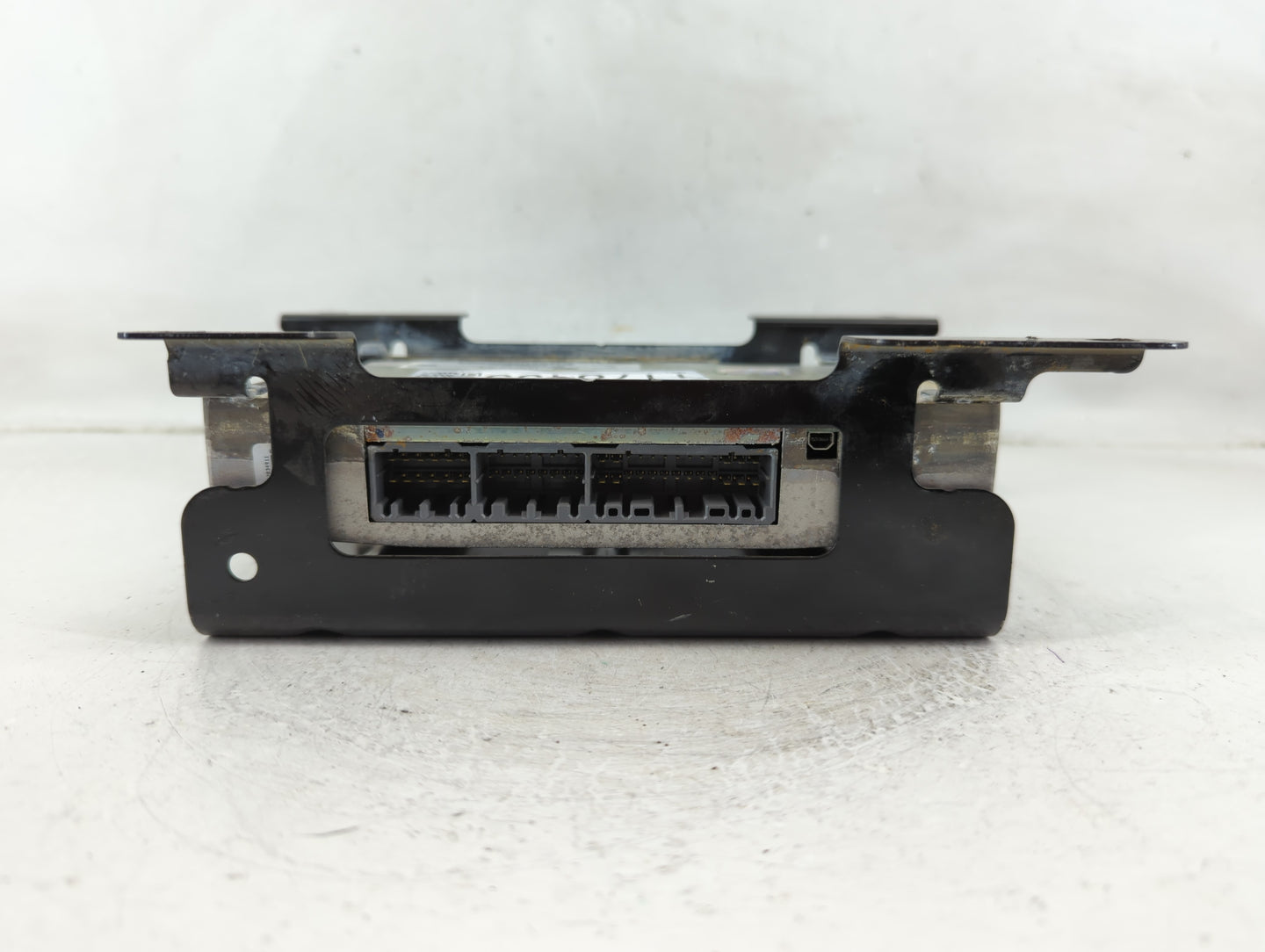 2016-2017 Jaguar Xf Radio AM FM Cd Player Receiver Replacement P/N:GX63-19C164-SD Fits Fits 2016 2017 OEM Used Auto Parts - 
