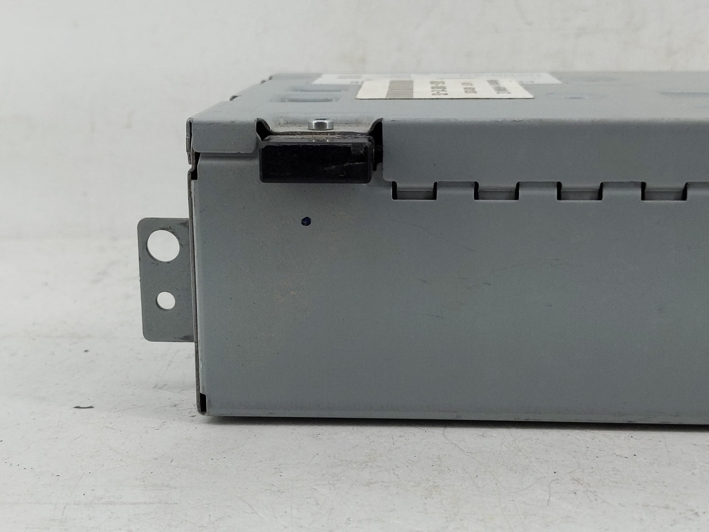 2016 Jaguar Xf Radio AM FM Cd Player Receiver Replacement P/N:GX63-18K812-DG Fits OEM Used Auto Parts - Oemusedautoparts1.co