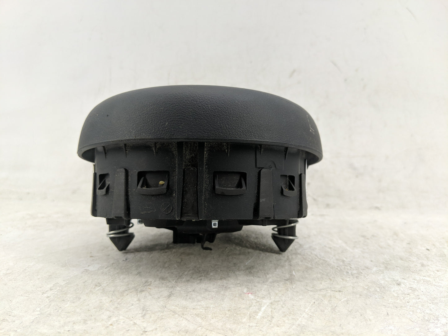 2016-2017 Jaguar Xf Air Bag Driver Left Steering Wheel Mounted - Oemusedautoparts1.com