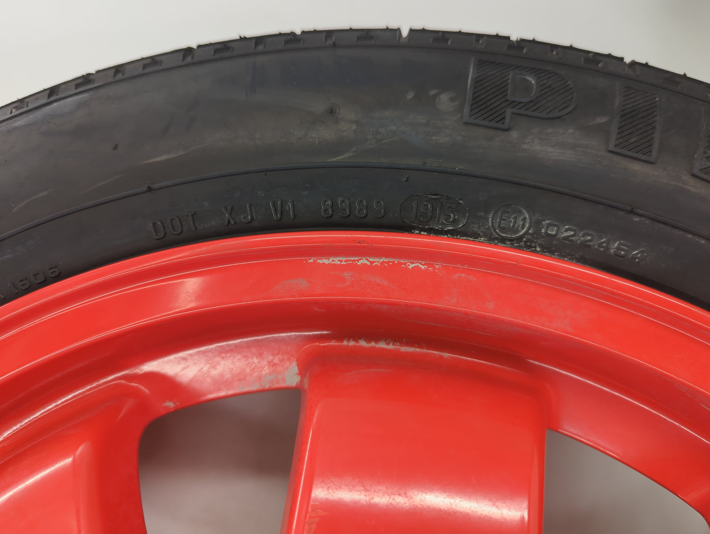 2009-2022 Jaguar Xf Spare Donut Tire Wheel Rim Oem - Oemusedautoparts1.com