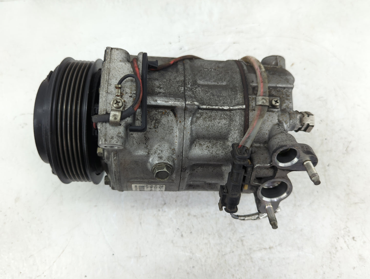 2016-2019 Jaguar Xf Air Conditioning A/c Ac Compressor Oem - Oemusedautoparts1.com