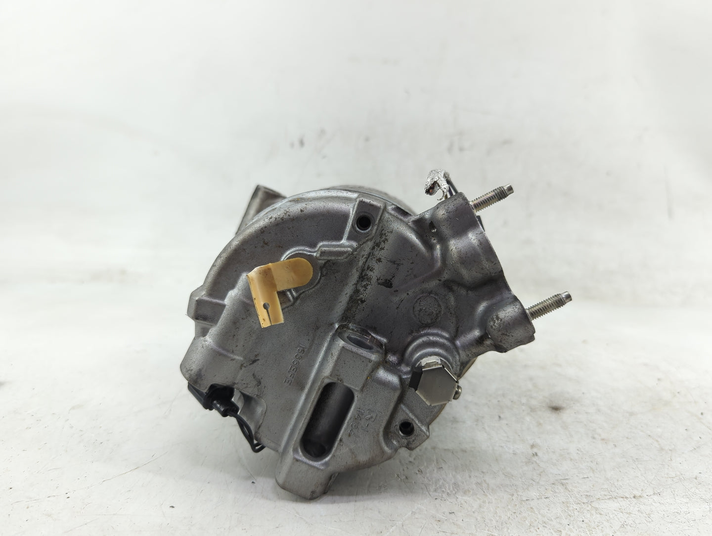 2016-2019 Jaguar Xf Air Conditioning A/c Ac Compressor Oem - Oemusedautoparts1.com