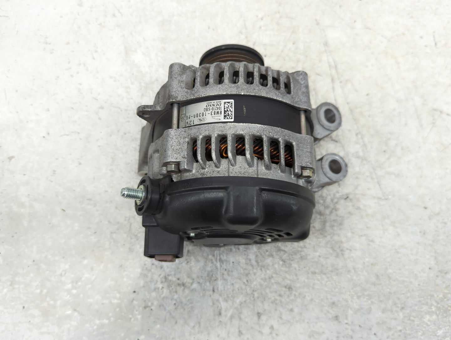 2010-2019 Jaguar Xf Alternator Replacement Generator Charging Assembly Engine OEM P/N:8W83-10300-AE Fits OEM Used Auto Parts
