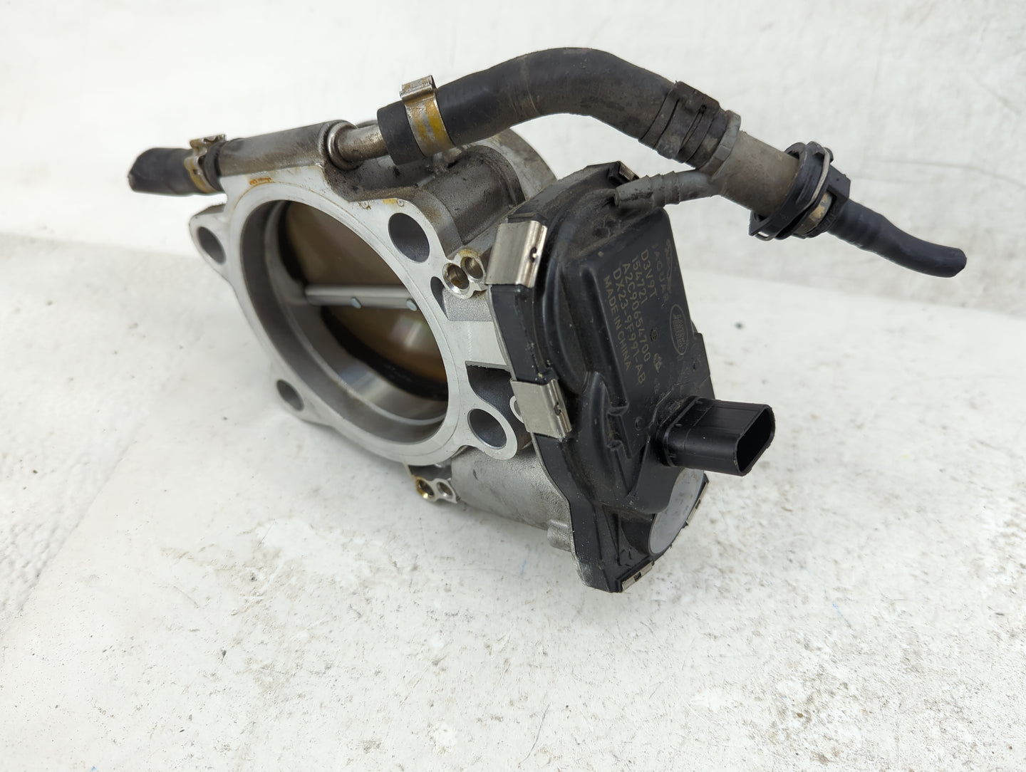 2013-2019 Jaguar Xf Throttle Body P/N:DX23-9F991-AB Fits Fits 2013 2014 2015 2016 2017 2018 2019 2020 OEM Used Auto Parts - 