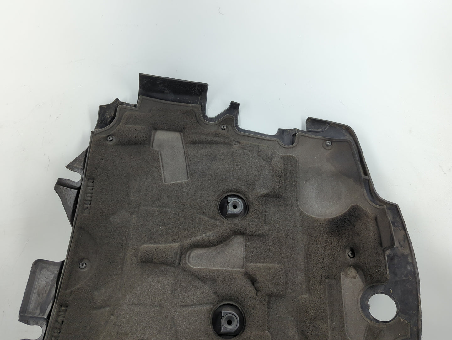 2016 Jaguar Xf Engine Cover - Oemusedautoparts1.com