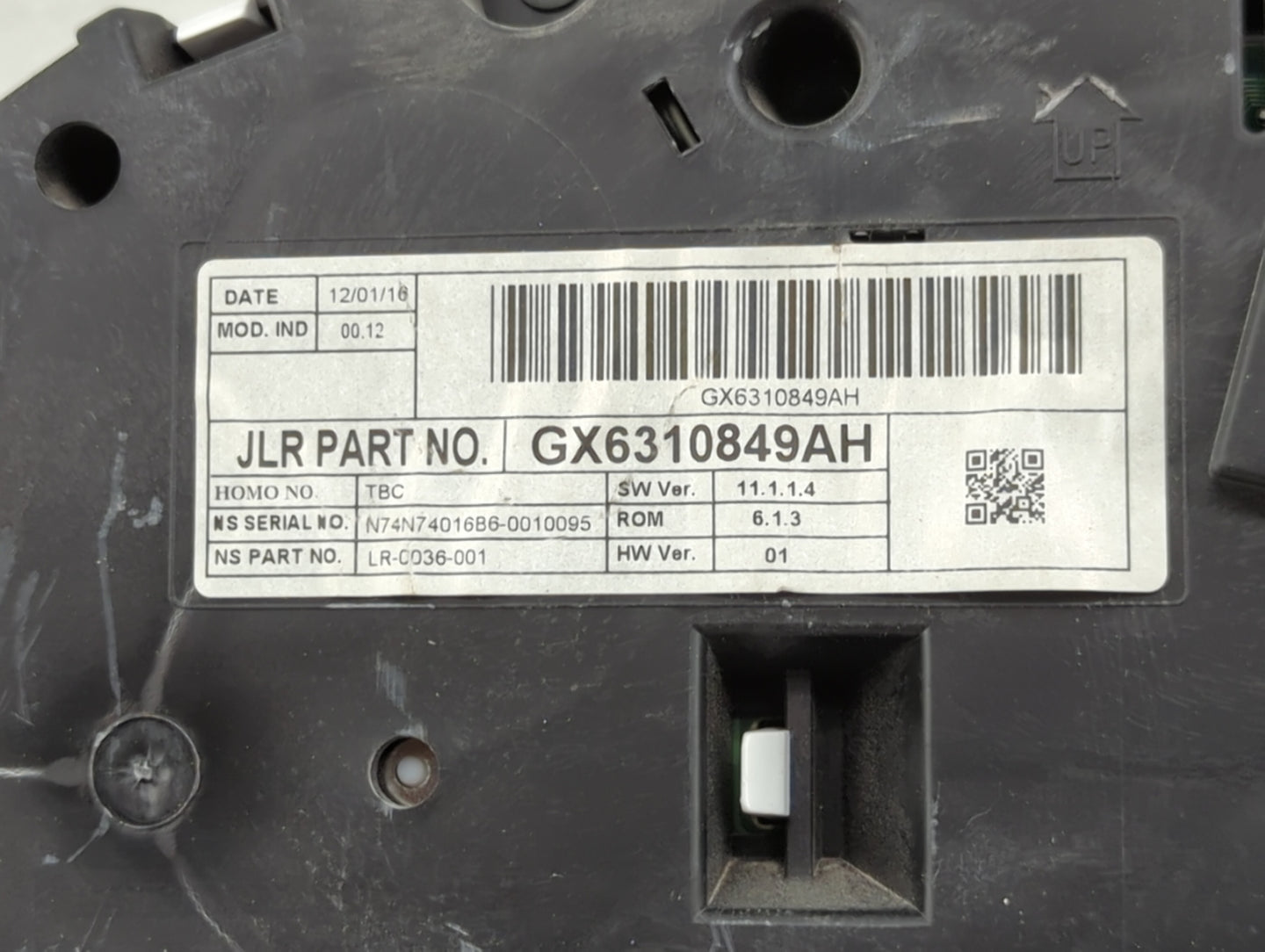 2016 Jaguar Xf Instrument Cluster Speedometer Gauges P/N:GX6310849AH LR-C036-001 Fits OEM Used Auto Parts - Oemusedautoparts