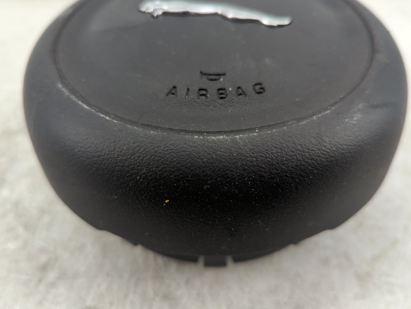 2016 Jaguar Xf Air Bag Driver Left Steering Wheel Mounted P/N:GX63-043B13-BCBPUJ 3090812599W41-AE, 0S89-P1-000148 Fits OEM U