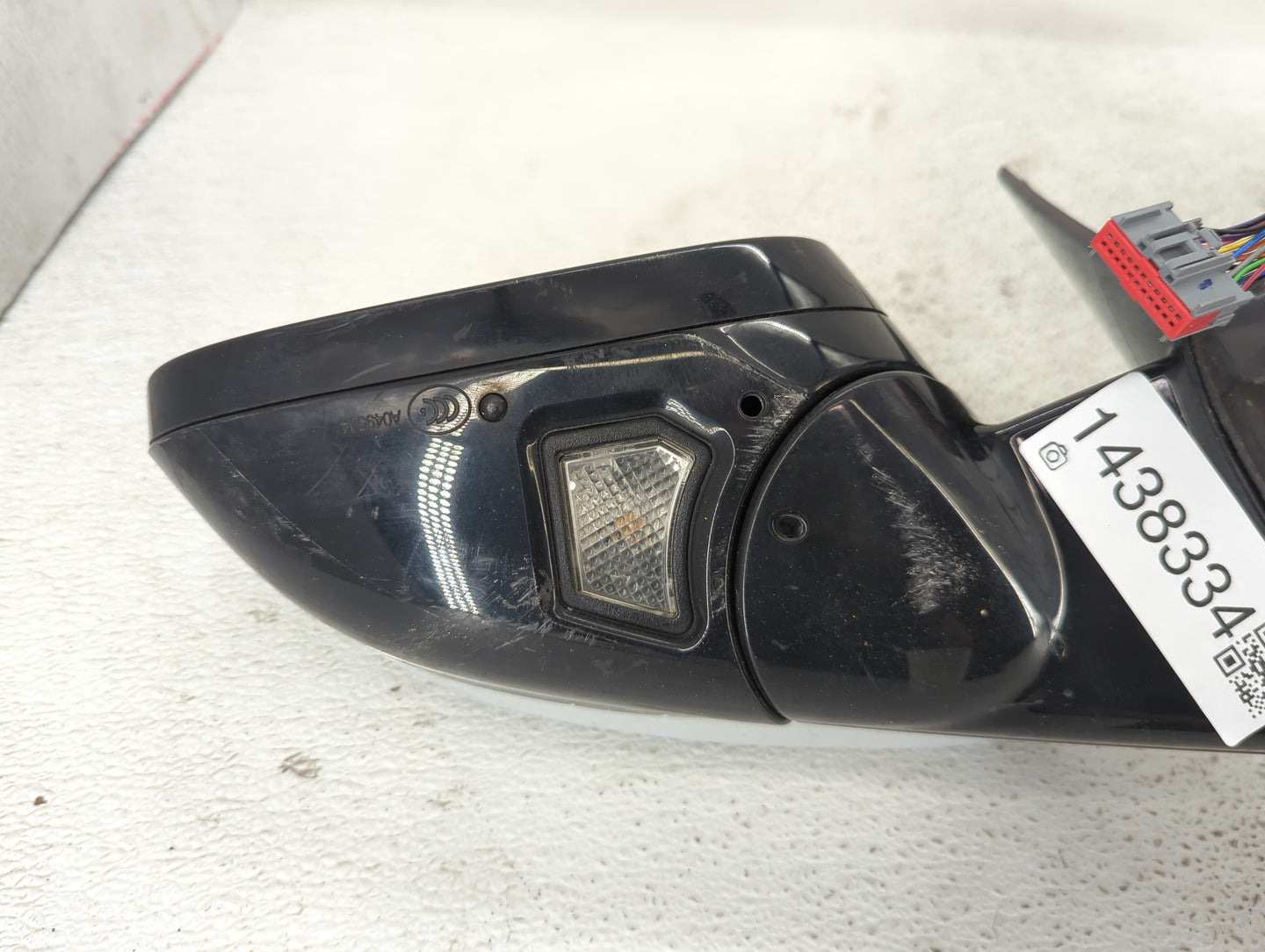 2016-2019 Jaguar Xf Driver Side View Mirror - Left Door Mirror OEM Used - Oemusedautoparts1.com