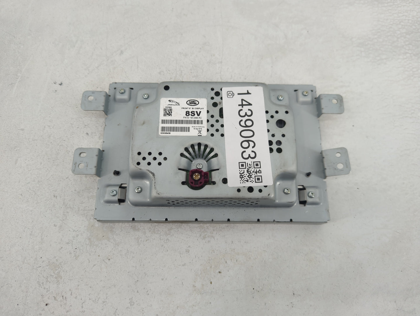 2016-2019 Jaguar Xf Information Display Screen - Oemusedautoparts1.com