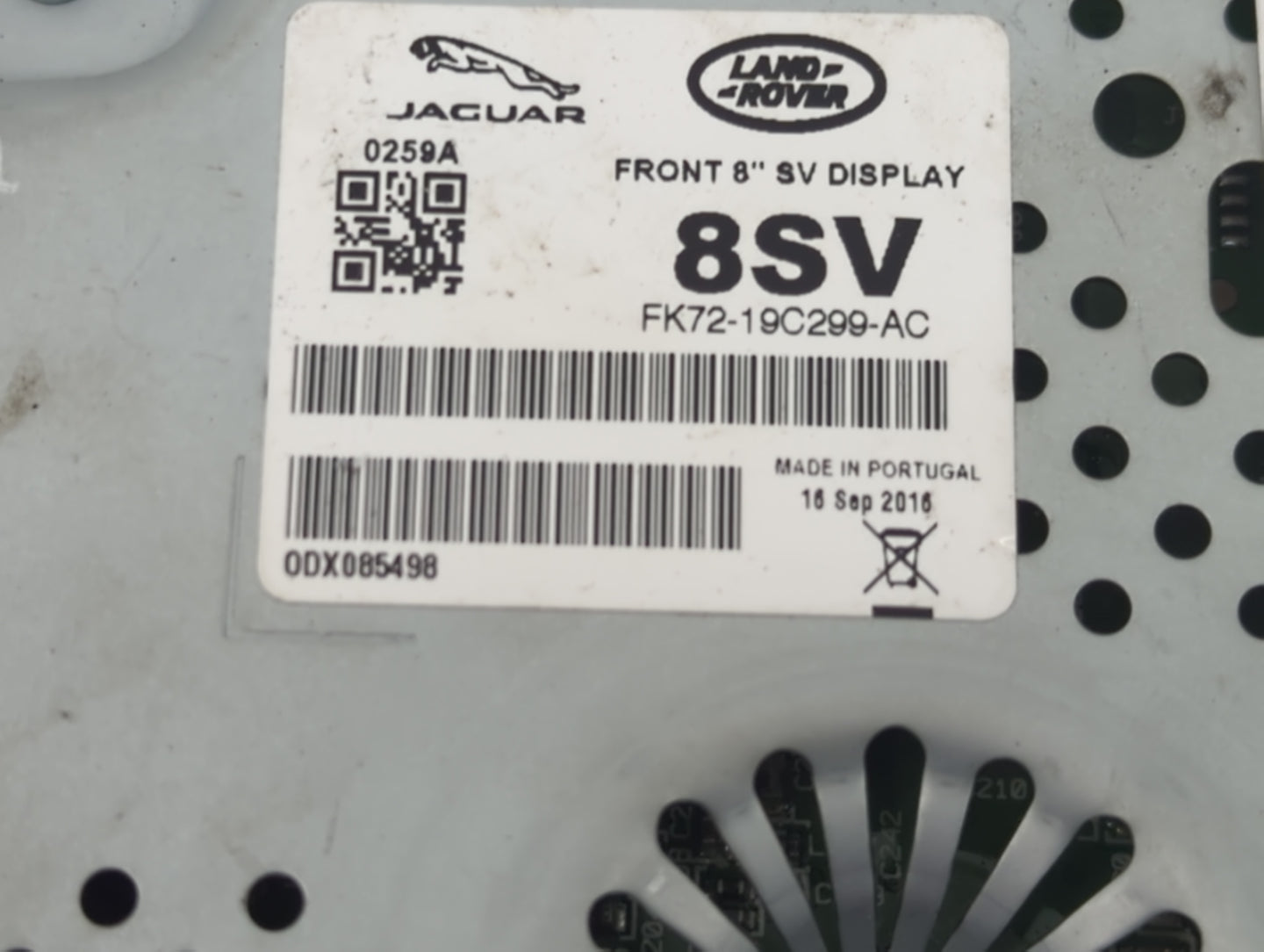 2016-2019 Jaguar Xf Information Display Screen - Oemusedautoparts1.com