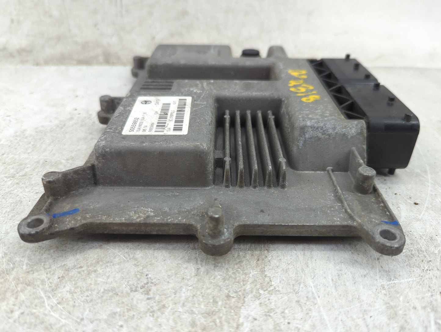 2013-2017 Jaguar Xf PCM Engine Control Computer ECU ECM PCU OEM P/N:50559852 10JA/HW232/10JA-F_18 Fits OEM Used Auto Parts -