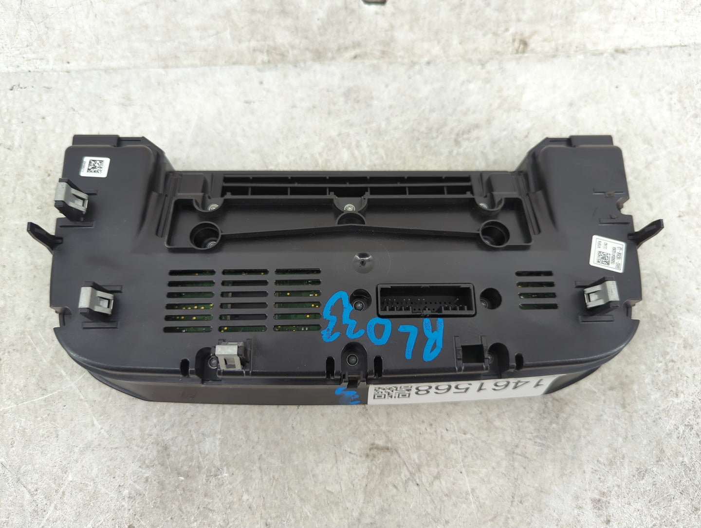2016-2017 Jaguar Xf Climate Control Module Temperature AC/Heater Replacement P/N:GX63-18C858-LD Fits Fits 2016 2017 OEM Used