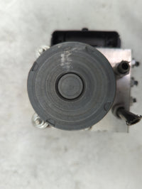 2016-2017 Jaguar Xf Anti-Lock Brake ABS Pump Module Actuator OEM P/N:GX63-14F447-AG 0265243971, 0265956242 Fits Fits 2016 20