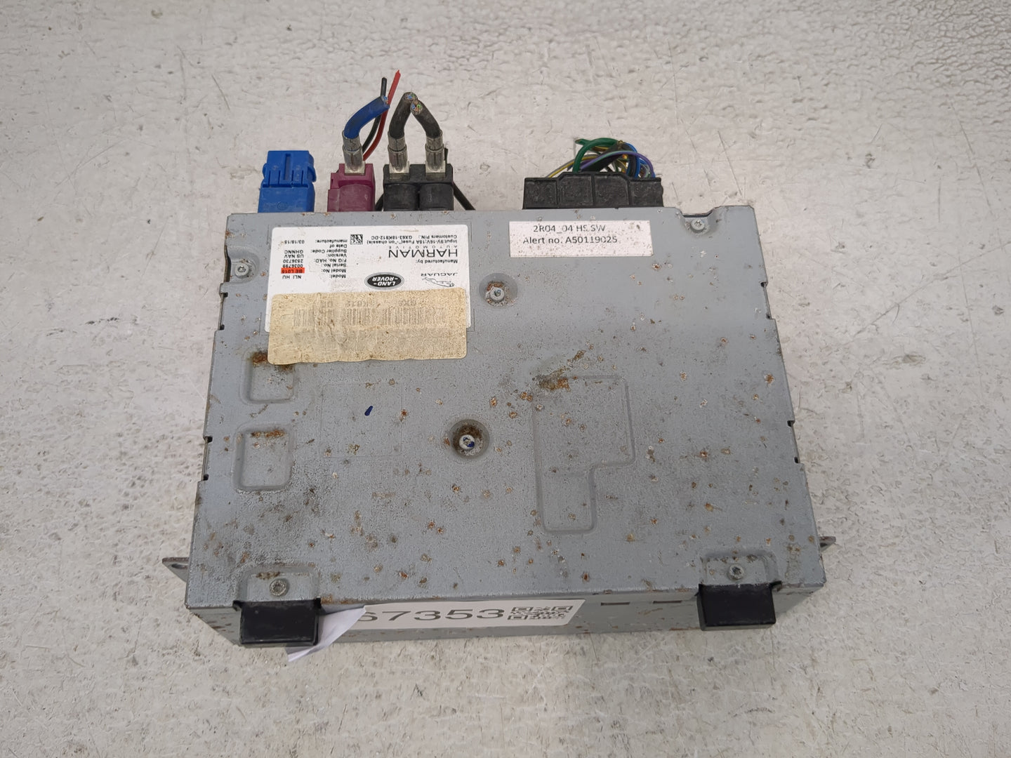 2016 Jaguar Xf Radio AM FM Cd Player Receiver Replacement P/N:GX63-18K812-DC BEL015, 2536730 Fits OEM Used Auto Parts - Oemu