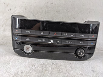 compare product 2016-2017 Jaguar Xf Climate Control Module Temperature AC/Heater Replacement P/N:GX63-18C858-RD GX6318C858AHE Fits Fits 2016 2017 OEM Used Auto Parts