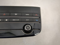 2016-2017 Jaguar Xf Climate Control Module Temperature AC/Heater Replacement P/N:GX63-18C858-LD 151102A0467X Fits Fits 2016 