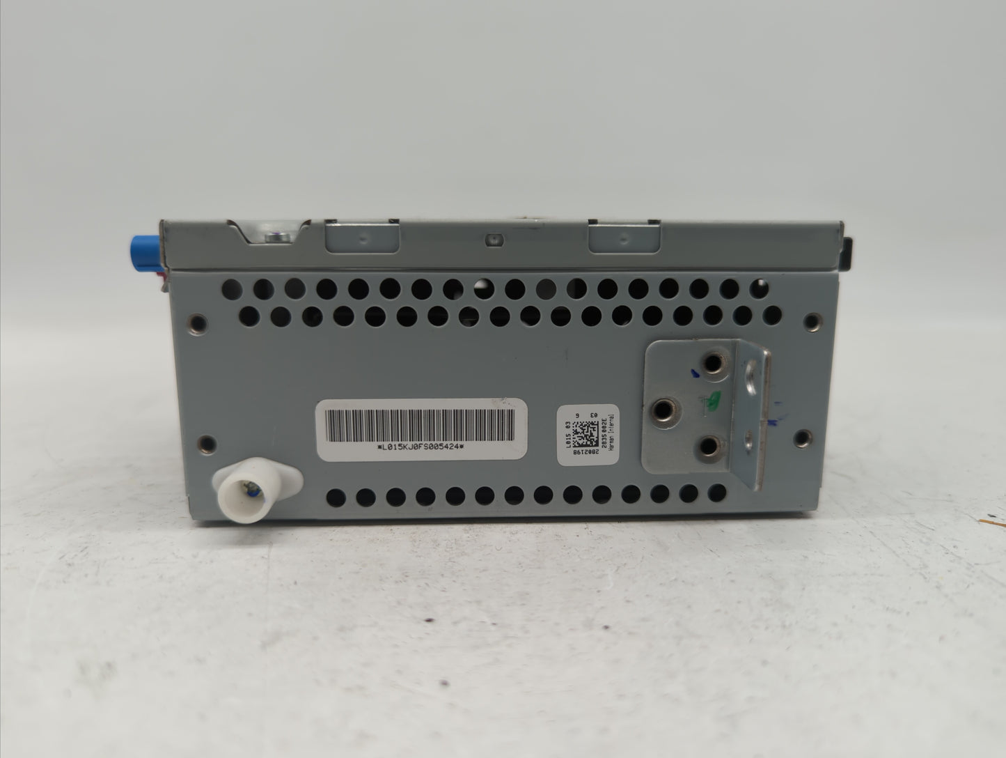 2016-2017 Jaguar Xf Am Fm Cd Player Radio Receiver - Oemusedautoparts1.com