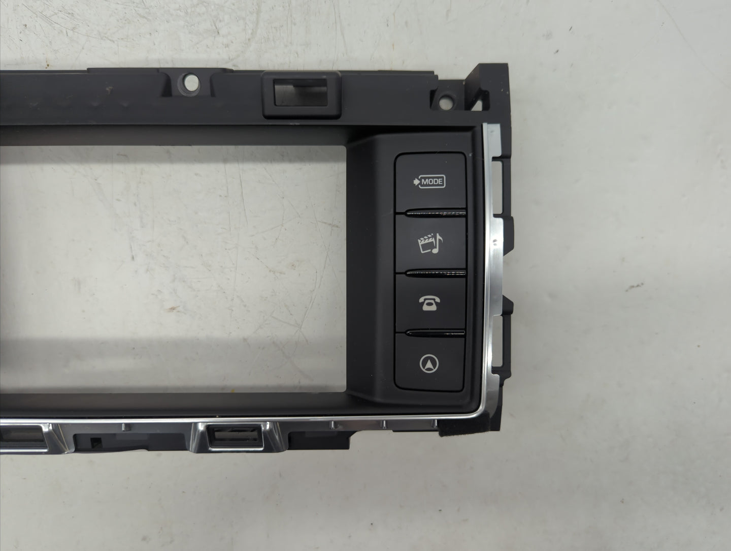 2016-2017 Jaguar Xf Radio AM FM Cd Player Receiver Replacement P/N:GX63-19F211-NB 150921A1086X Fits Fits 2016 2017 OEM Used 