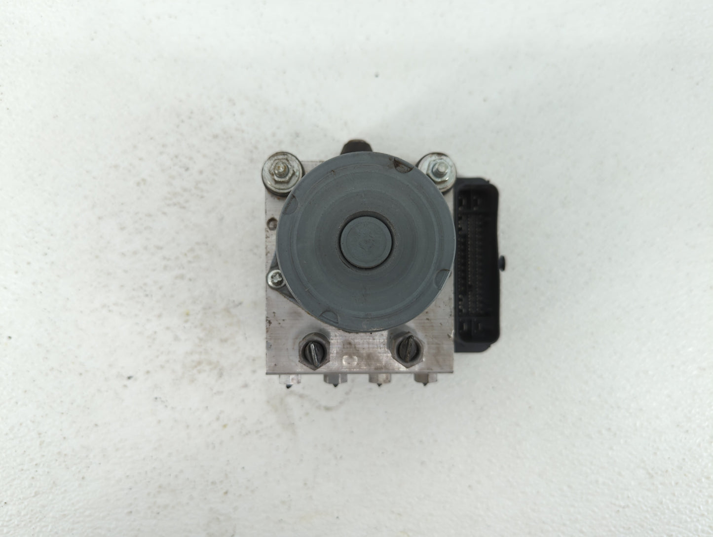 2016-2017 Jaguar Xf ABS Pump Control Module Replacement Fits Fits 2016 2017 OEM Used Auto Parts - Oemusedautoparts1.com