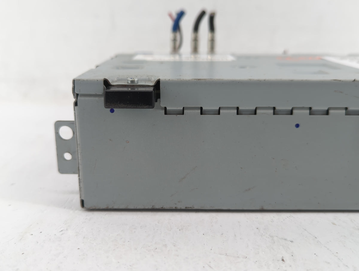 2016-2019 Jaguar Xf Am Fm Cd Player Radio Receiver 452289 - Oemusedautoparts1.com