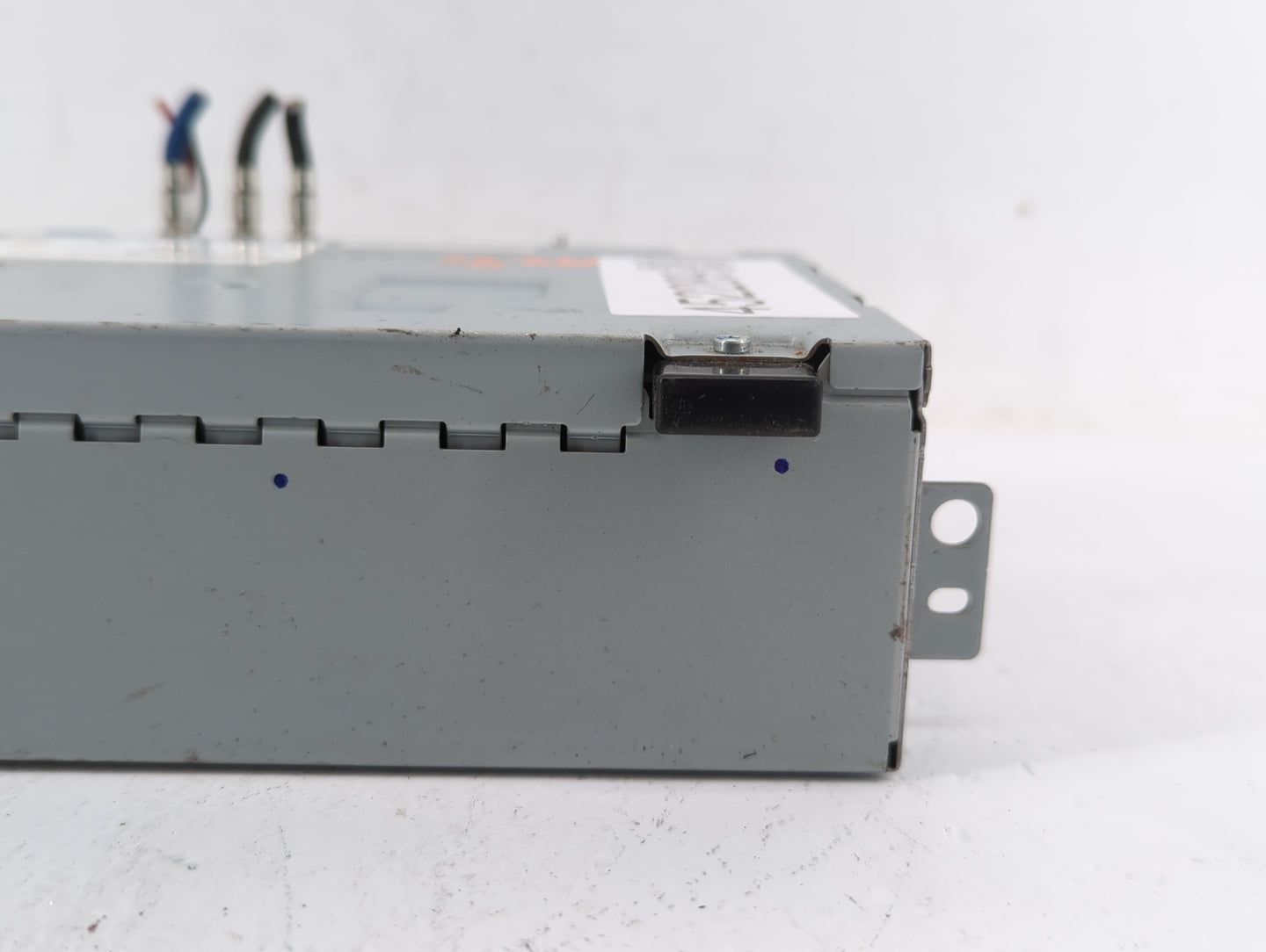 2016-2019 Jaguar Xf Am Fm Cd Player Radio Receiver - Oemusedautoparts1.com