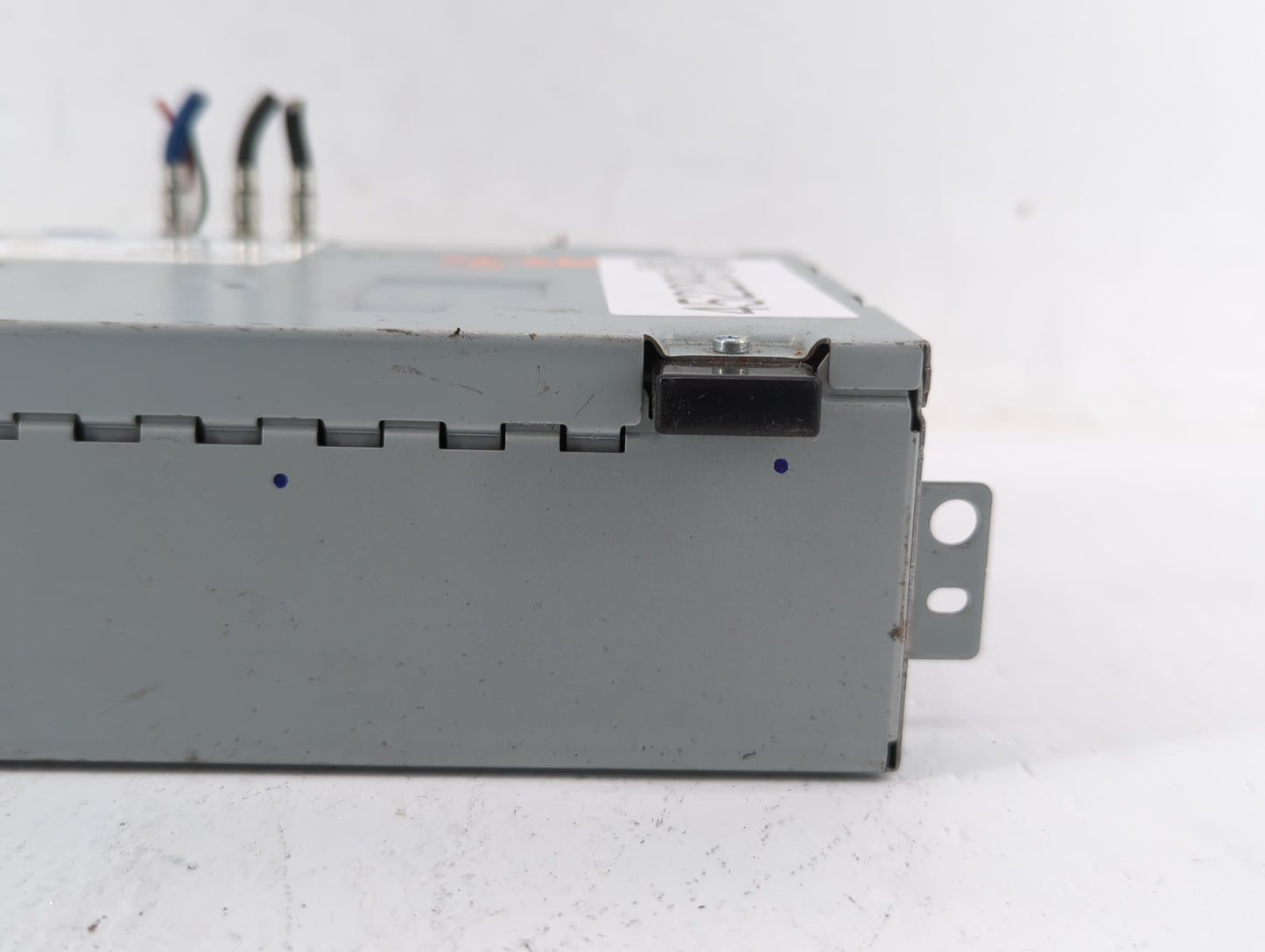 2016-2019 Jaguar Xf Am Fm Cd Player Radio Receiver - Oemusedautoparts1.com