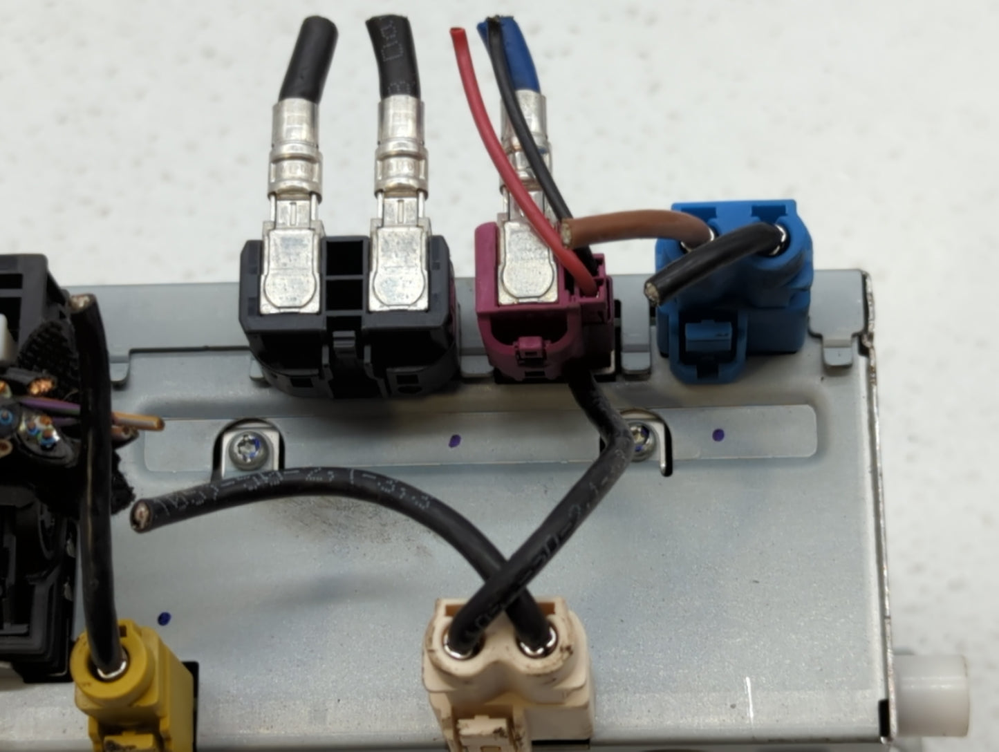 2016-2017 Jaguar Xf Radio AM FM Cd Player Receiver Replacement P/N:GX63-18K812-DG Fits Fits 2016 2017 2018 2019 OEM Used Aut