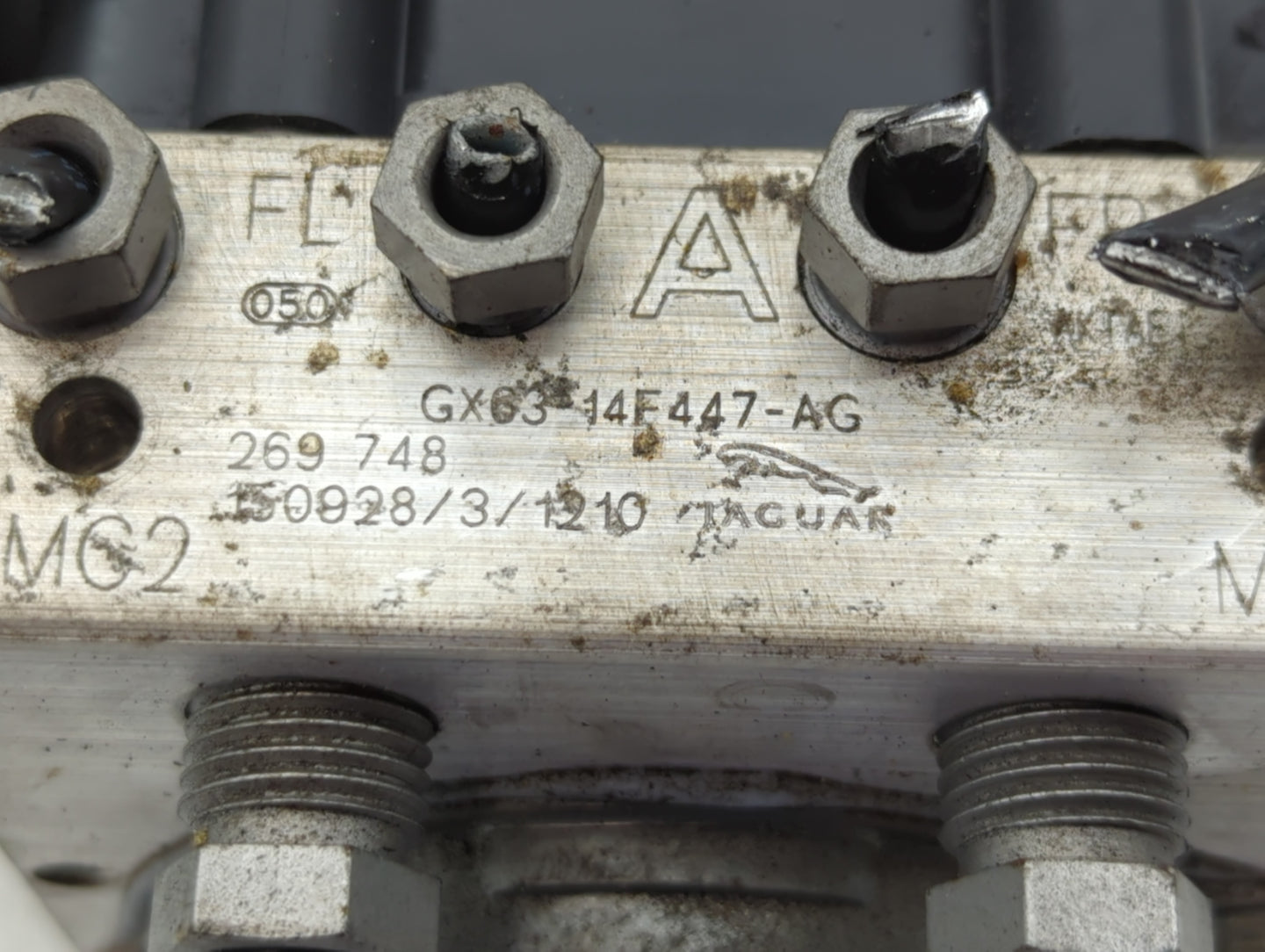 2016 Jaguar Xf ABS Pump Control Module Replacement P/N:HK83-14F447-CG HK83 14F447 CG, HK8314F447CG, 269 748 Fits OEM Used Au