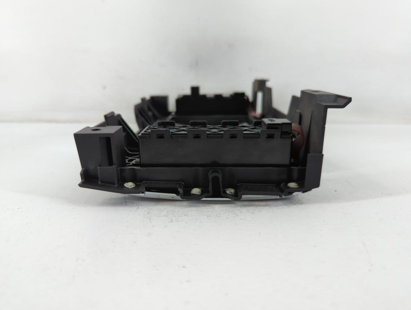 2016-2018 Jaguar Xf Radio Control Panel - Oemusedautoparts1.com