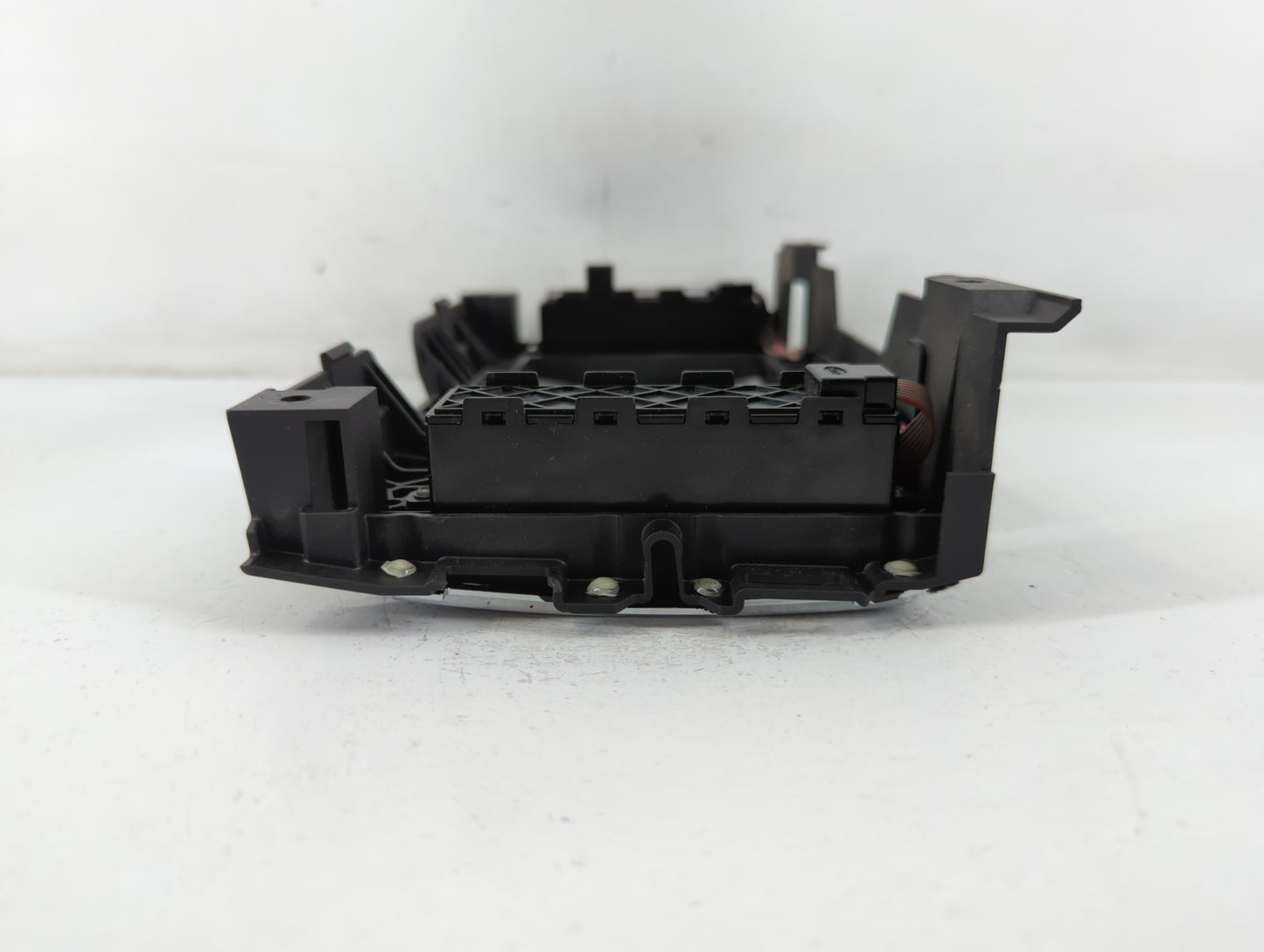 2016-2018 Jaguar Xf Radio Control Panel - Oemusedautoparts1.com