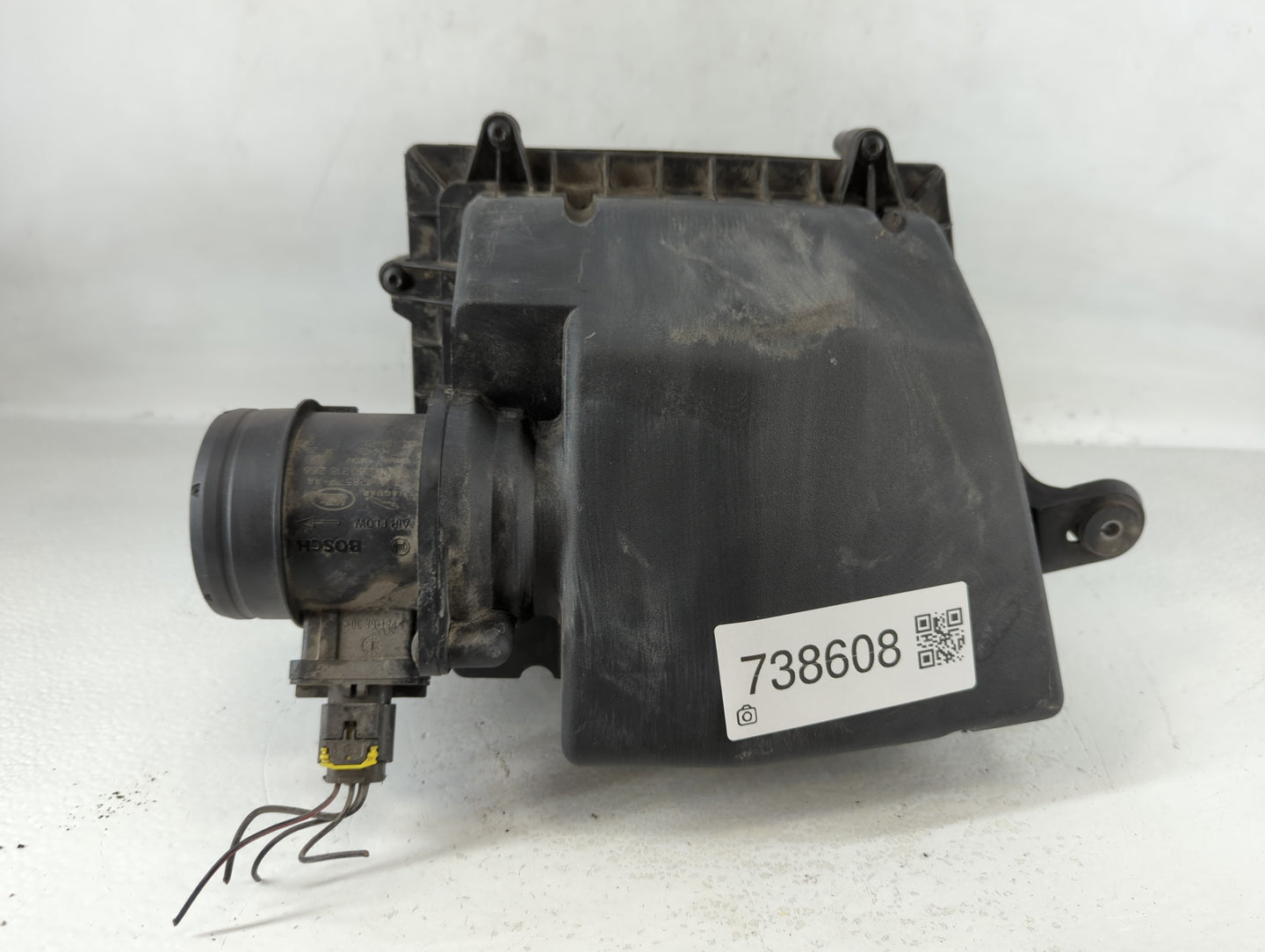 2016-2019 Jaguar Xf Air Cleaner Intake-duct Hose Tube - Oemusedautoparts1.com