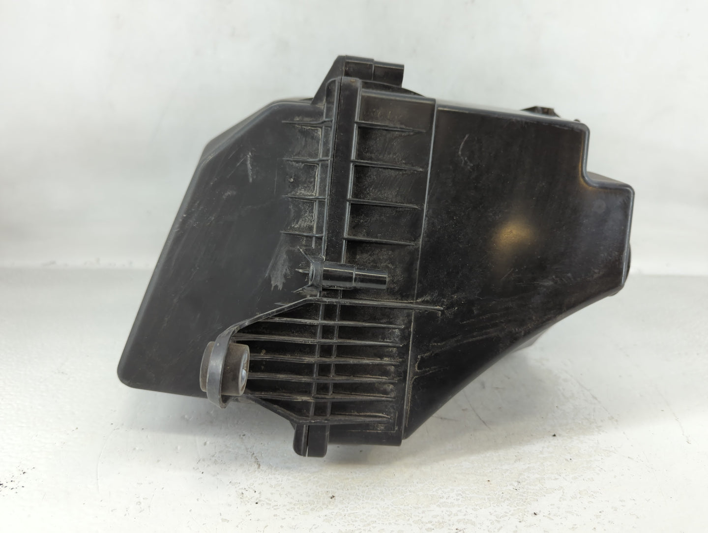 2016-2019 Jaguar Xf Air Cleaner Intake-duct Hose Tube - Oemusedautoparts1.com