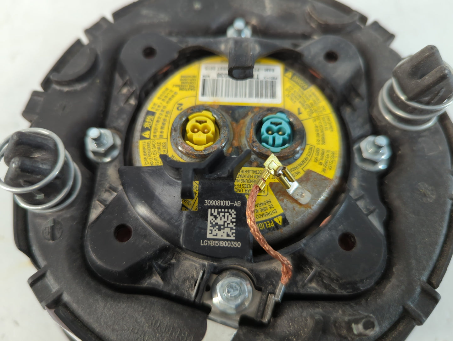 2016-2017 Jaguar Xf Air Bag Driver Left Steering Wheel Mounted P/N:GX63-04B13-BC8PU Fits Fits 2016 2017 2018 2019 OEM Used A