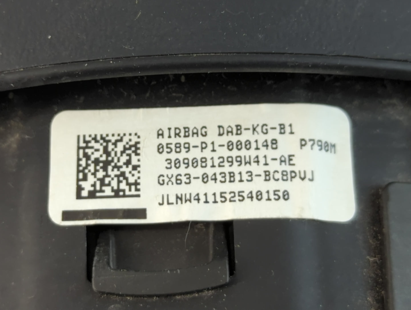 2016-2017 Jaguar Xf Air Bag Driver Left Steering Wheel Mounted P/N:GX63-04B13-BC8PU Fits Fits 2016 2017 2018 2019 OEM Used A