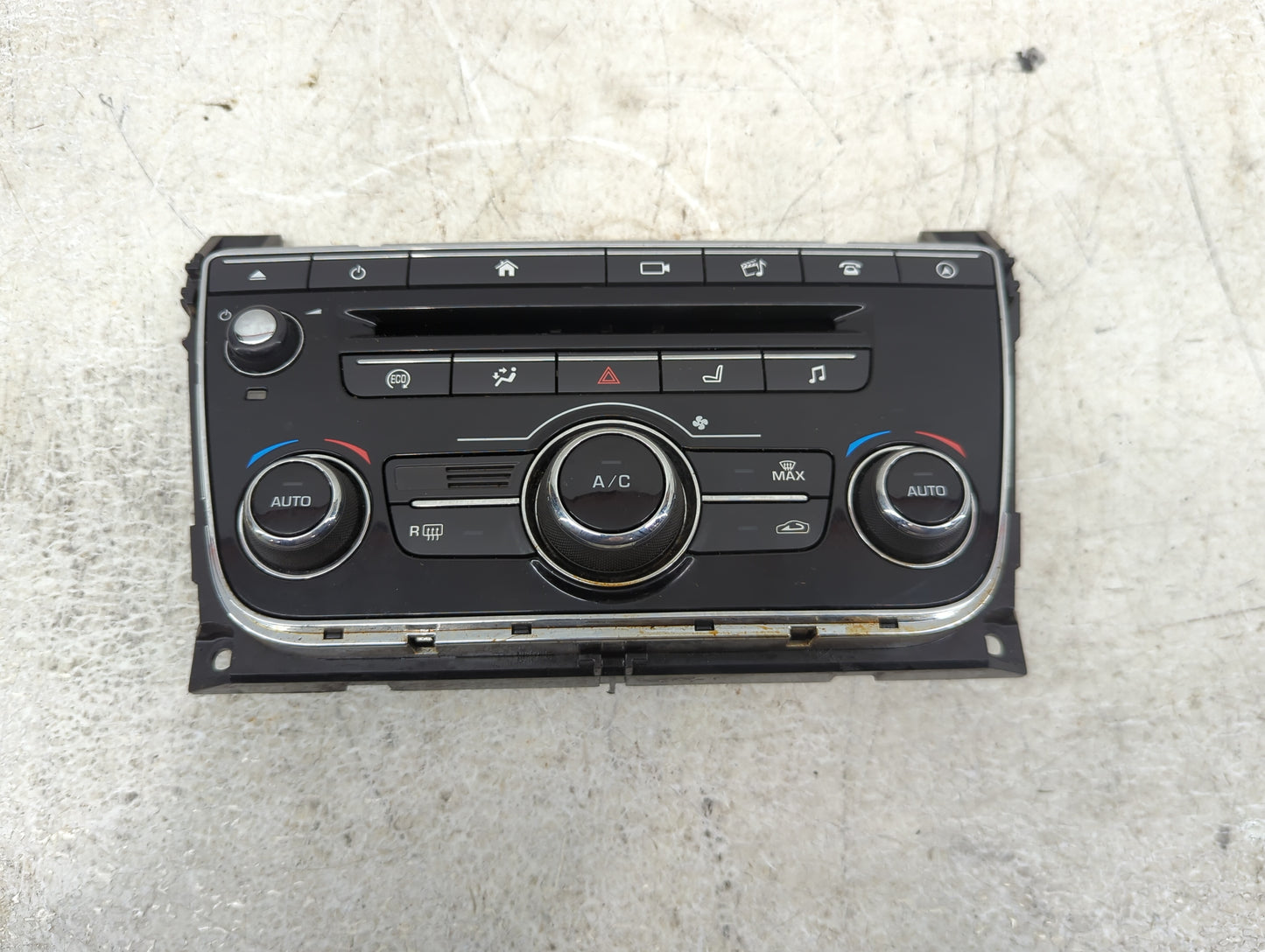2016-2017 Jaguar Xj Climate Control Module Temperature AC/Heater Replacement P/N:FW93-18C858-LE Fits Fits 2016 2017 OEM Used