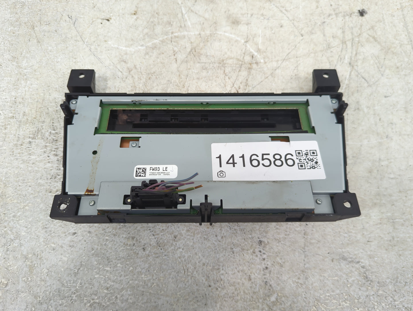 2016-2017 Jaguar Xj Climate Control Module Temperature AC/Heater Replacement P/N:FW93-18C858-LE Fits Fits 2016 2017 OEM Used