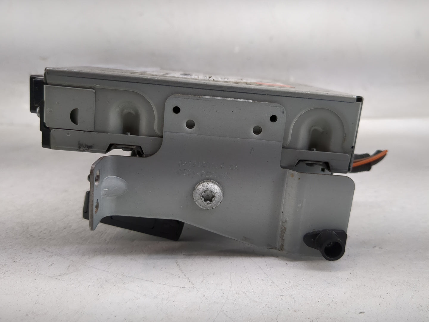 2016-2019 Jaguar Xj Radio AM FM Cd Player Receiver Replacement P/N:FW93-11B608-AD GH4B Fits Fits 2016 2017 2018 2019 2020 OE