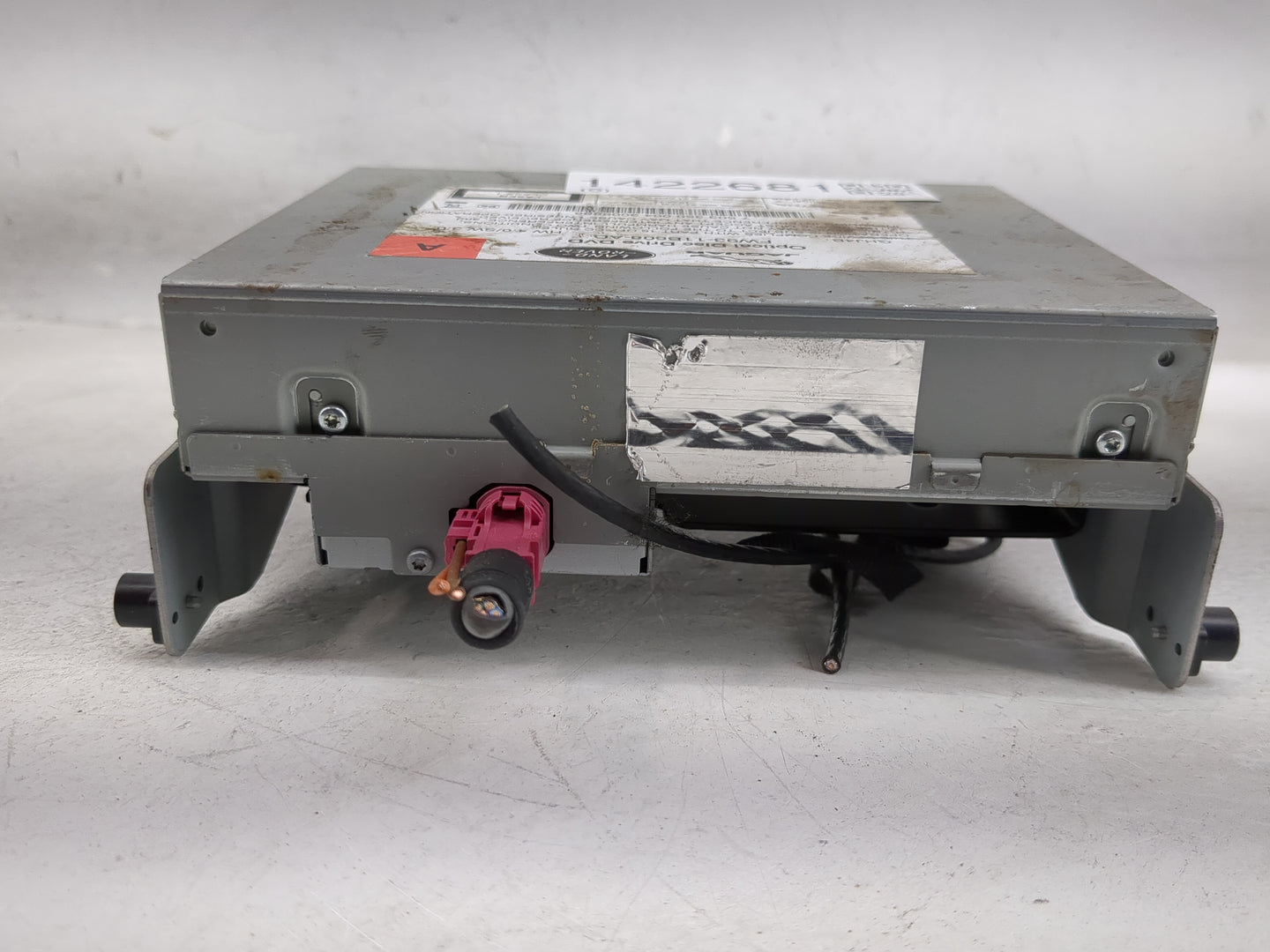 2016-2019 Jaguar Xj Radio AM FM Cd Player Receiver Replacement P/N:FW93-11B608-AD GH4B Fits Fits 2016 2017 2018 2019 2020 OE