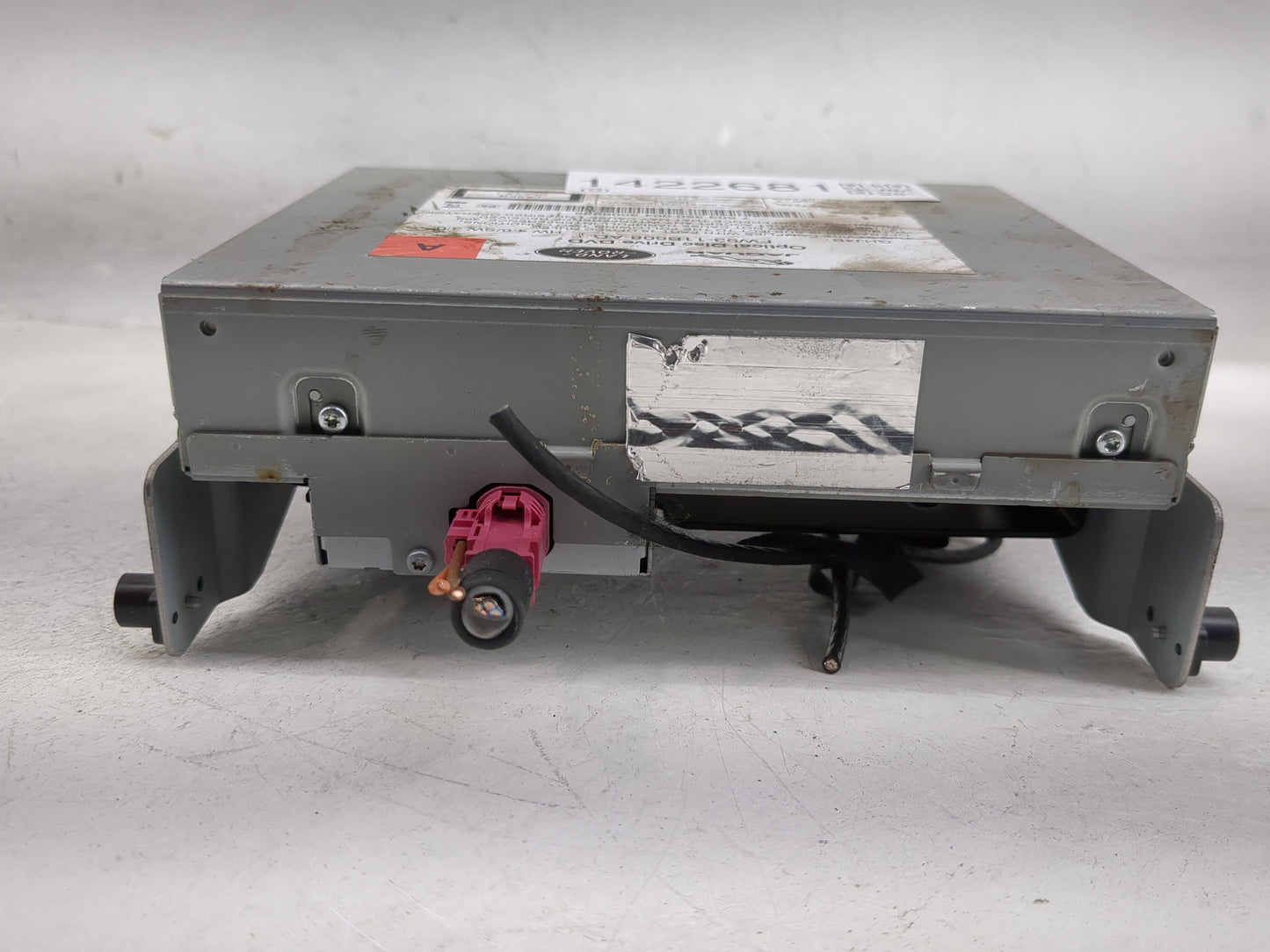 2016-2019 Jaguar Xj Radio AM FM Cd Player Receiver Replacement P/N:FW93-11B608-AD GH4B Fits Fits 2016 2017 2018 2019 2020 OE