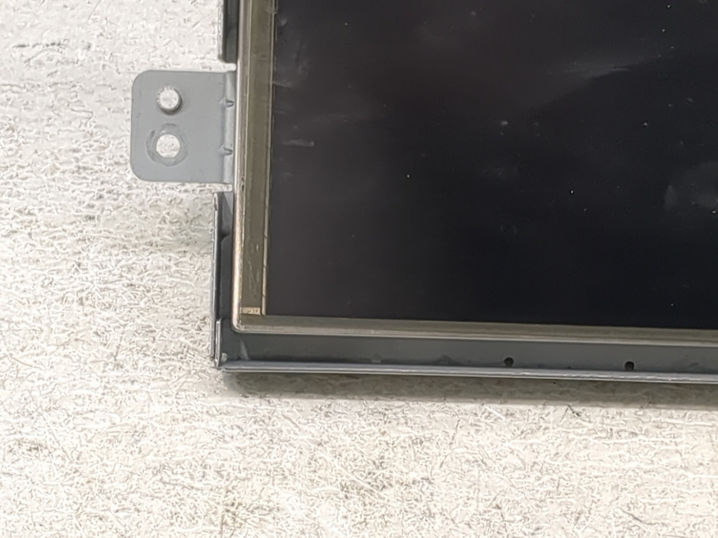 2015-2017 Jaguar Xj Information Display Screen 1467412 - Oemusedautoparts1.com