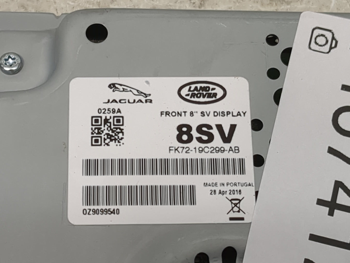 2015-2017 Jaguar Xj Information Display Screen 1467412 - Oemusedautoparts1.com