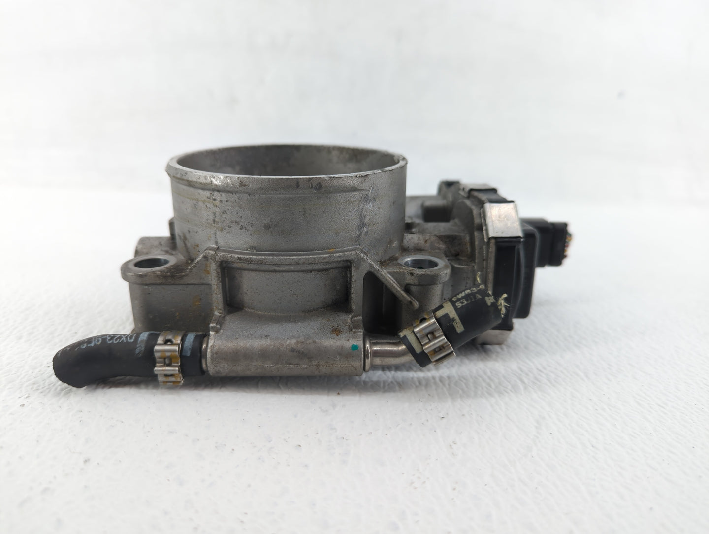 2013-2019 Jaguar Xj Throttle Body P/N:DX23-9F991-AB Fits Fits 2013 2014 2015 2016 2017 2018 2019 2020 OEM Used Auto Parts - 