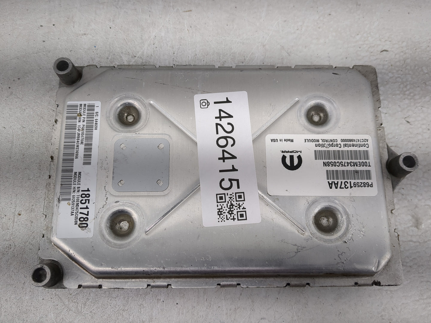 2016-2017 Jeep Cherok PCM Engine Control Computer ECU ECM PCU OEM P/N:P68259137AA T00EM3475C058N Fits Fits 2016 2017 OEM Use